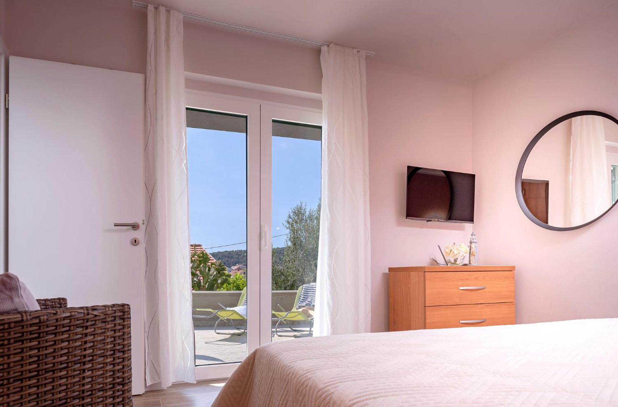 Big Sunny Terrace Apartment Hvar Hvar Town Esterno foto